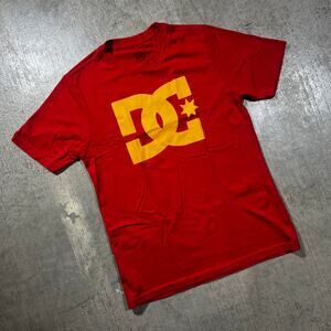 DC Logo T-Shirt Red Youth Large